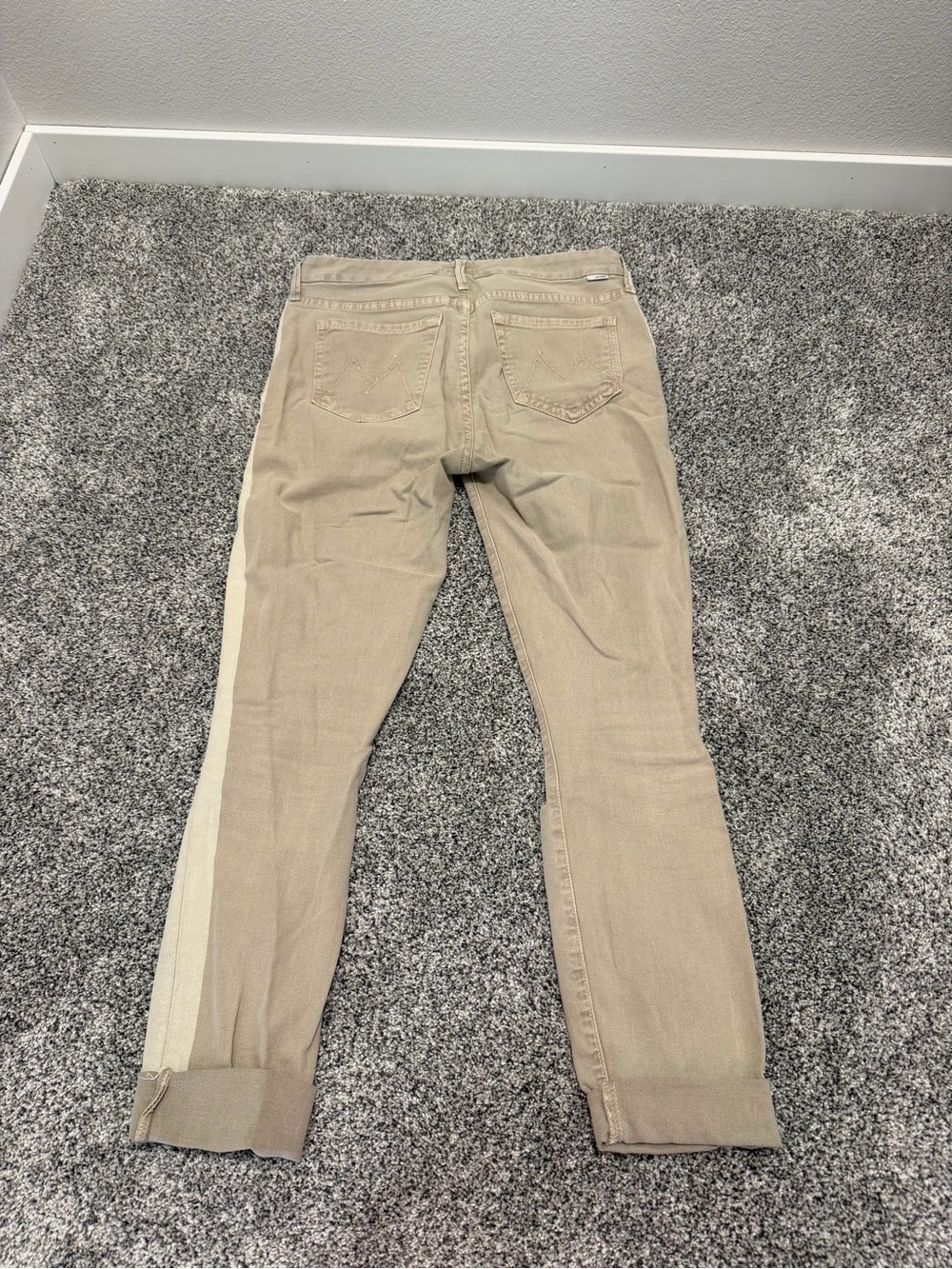 Mother Denim Looker Ankle Fray Jeans - Picture 2 of 9